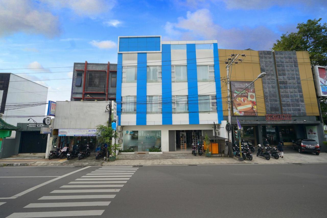 RedDoorz Plus @ Terban Residence Yogyakarta Exterior foto