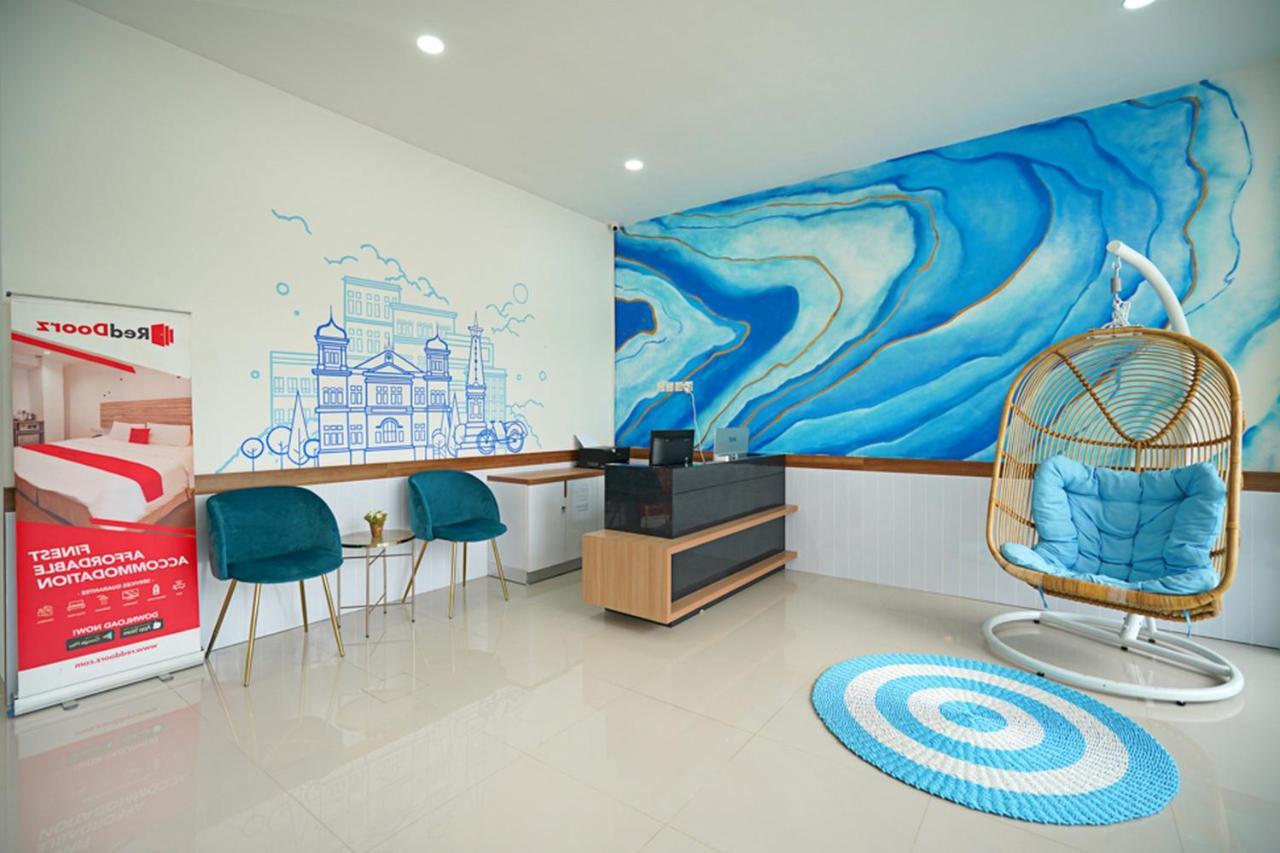 RedDoorz Plus @ Terban Residence Yogyakarta Exterior foto