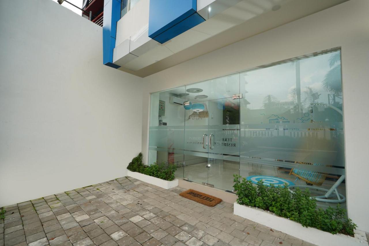 RedDoorz Plus @ Terban Residence Yogyakarta Exterior foto